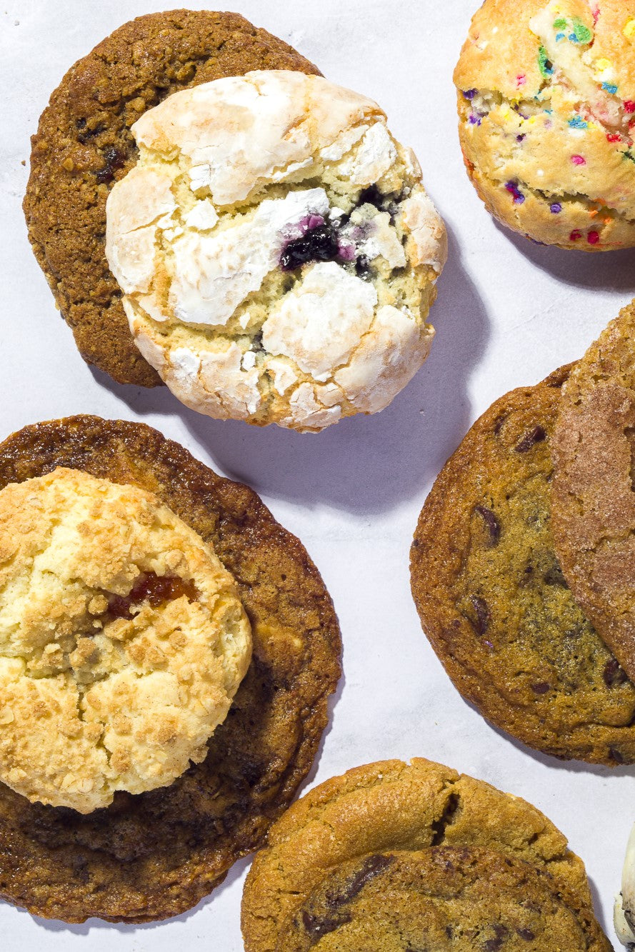 April Seasonal Cookie Collection Luxurious Gifts