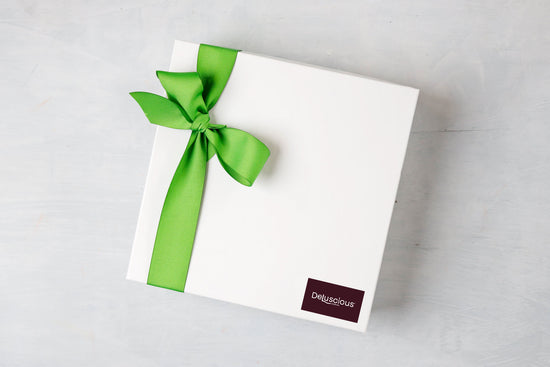 Macaroon Box
