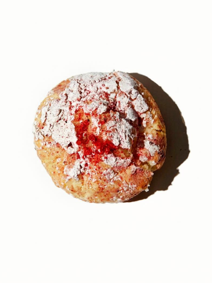 Strawberry Gooey Butter Cookie