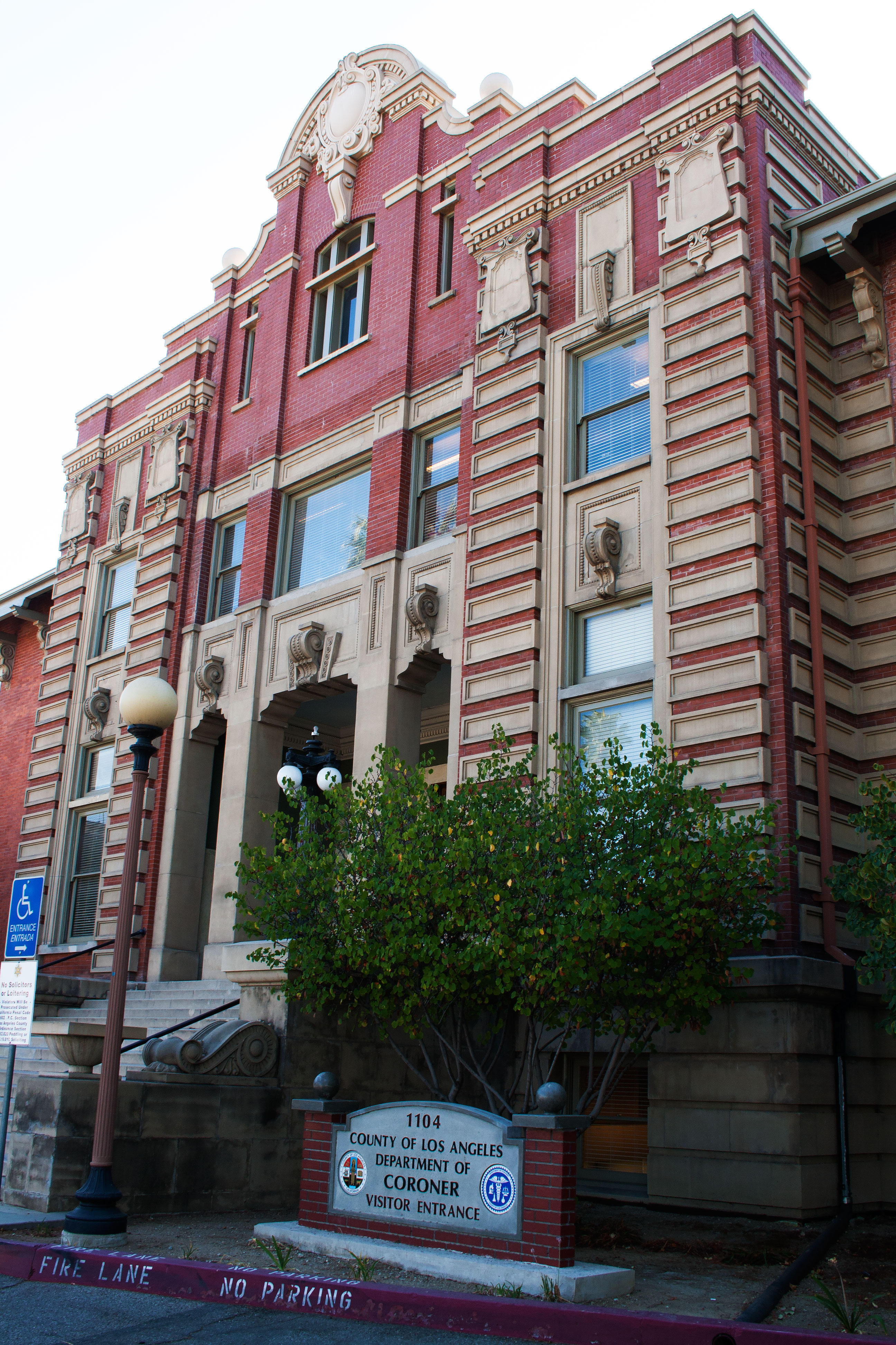 Weirdest Halloween Attraction: The La County Coroner's Office Gift Shop |  Blog