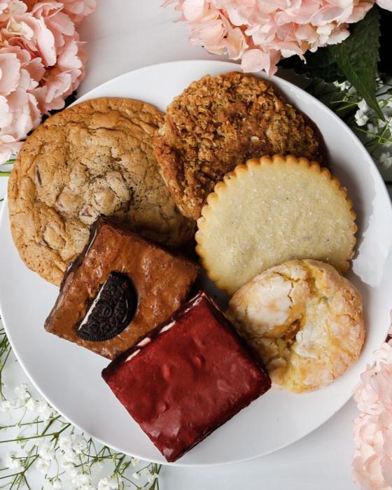 May Couture Cookie Collection