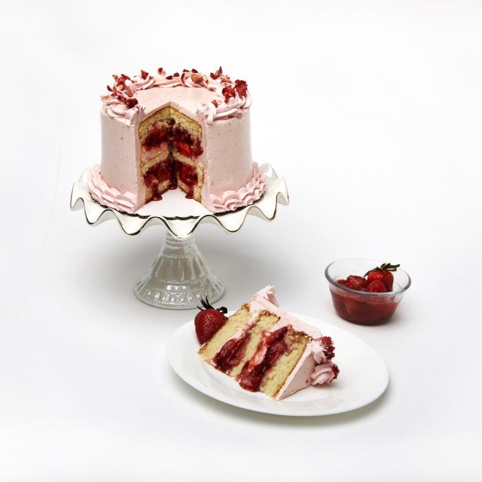  Strawberry Layer Cake