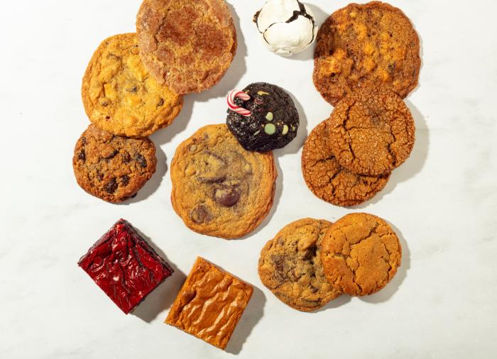  Holiday Classic Cookie Collection